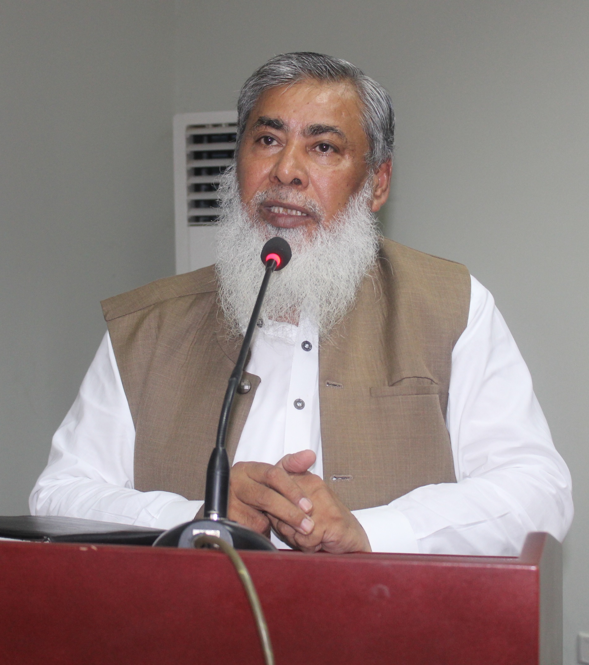 Saleem  Raza 